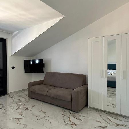 Alba Exclusive Place Hotel Bianco Bagian luar foto