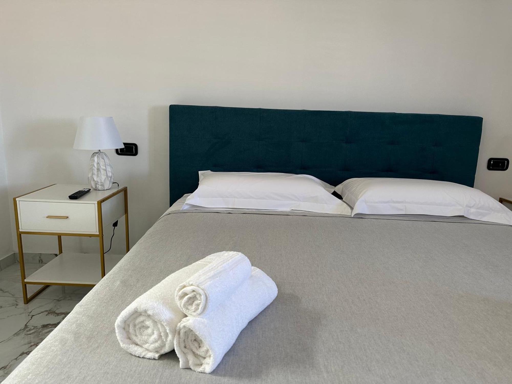 Alba Exclusive Place Hotel Bianco Bagian luar foto