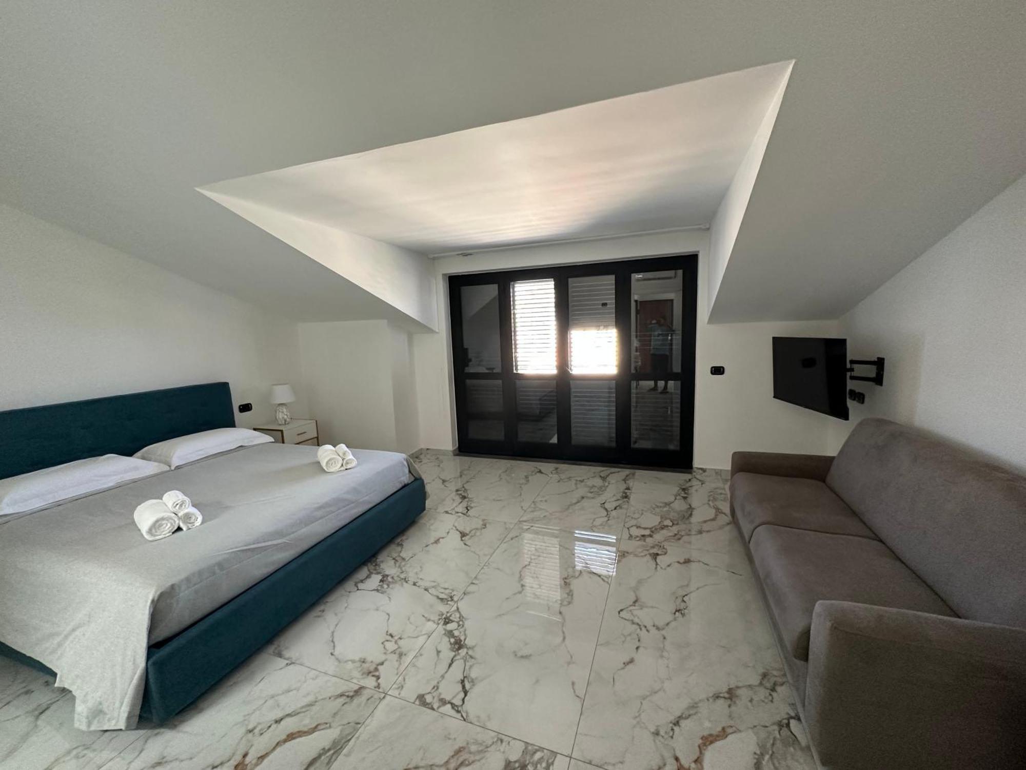 Alba Exclusive Place Hotel Bianco Bagian luar foto